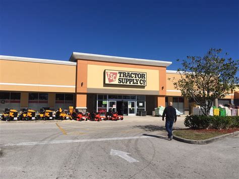 Tractor supply orlando - 16849 east colonial dr. orlando, FL 32820. (407) 568-5116. Make My TSC Store Details. 3. Oakland FL #2568. 29.2 miles. 15949 w colonial dr. oakland, FL 34787. 